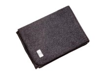 couverture en laine MOUNTAINHILL gris acier - 150 x 225